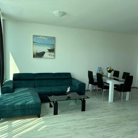 Spacious And Cozy Apartment In Complex Del Sol Приморско Экстерьер фото