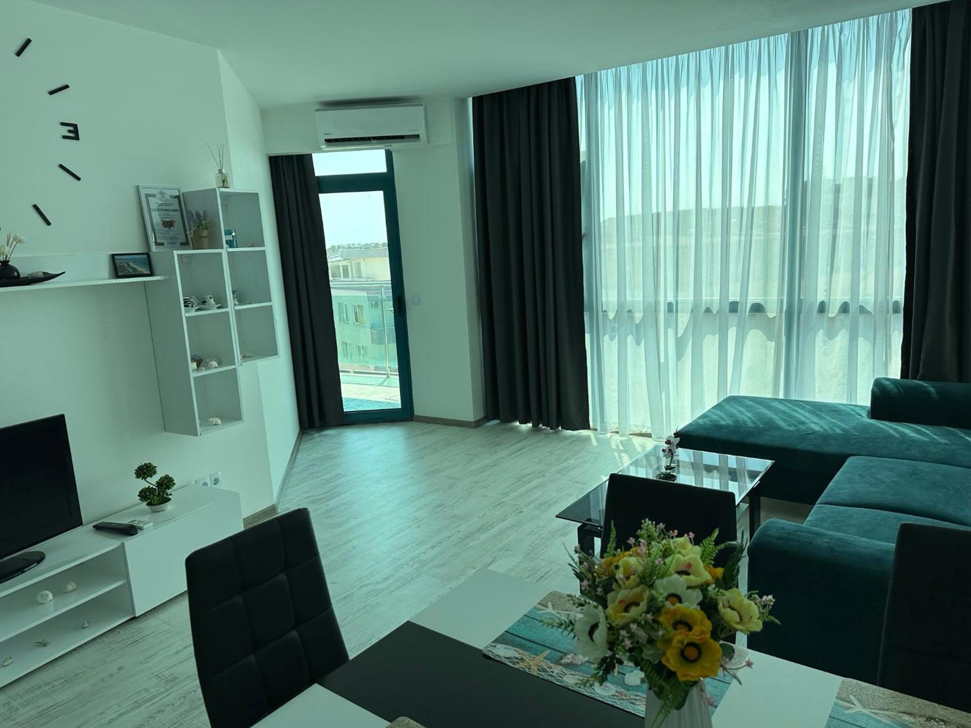 Spacious And Cozy Apartment In Complex Del Sol Приморско Экстерьер фото